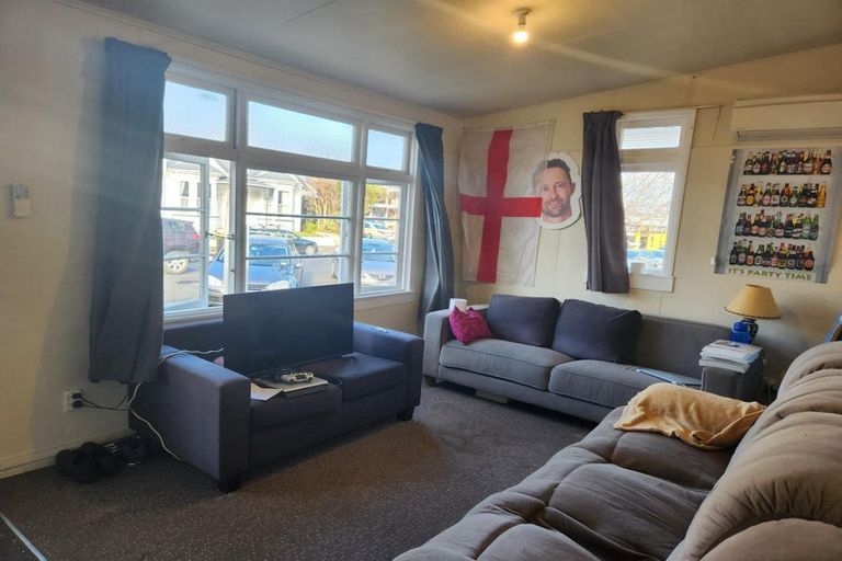 Photo of property in 190 Leith Street, North Dunedin, Dunedin, 9016