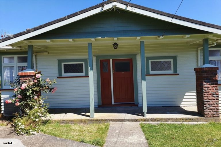Photo of property in 13 Retter Street, Paparangi, Wellington, 6037