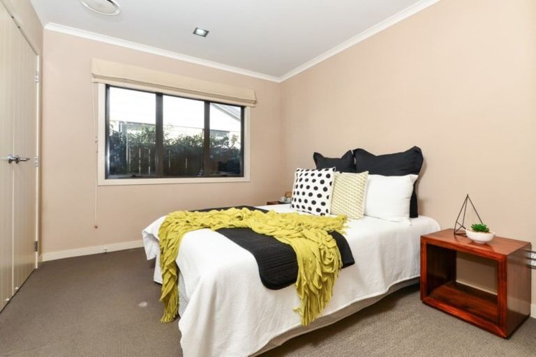 Photo of property in 52 Cate Road, Rototuna North, Hamilton, 3210