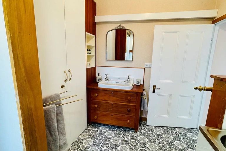 Photo of property in 3 Teviot Street, Roxburgh, 9500