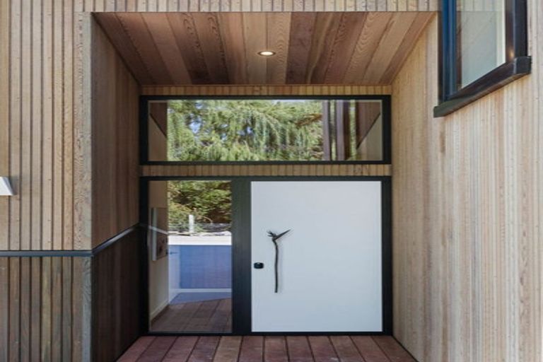 Photo of property in 1/61 Eely Point Road, Wanaka, 9305