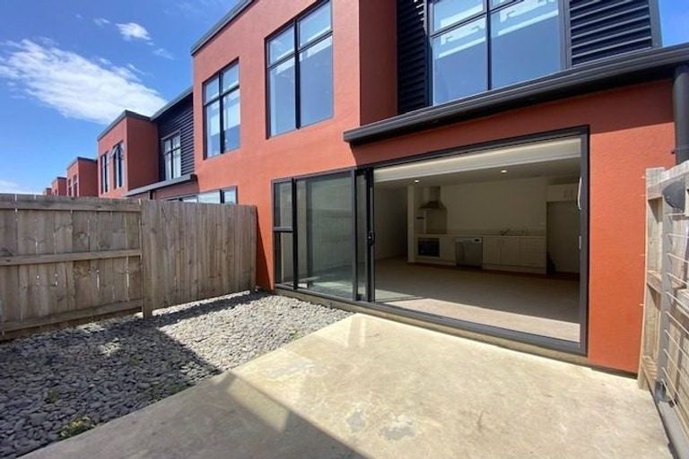 Photo of property in 1/17 Owens Place, Mount Maunganui, 3116
