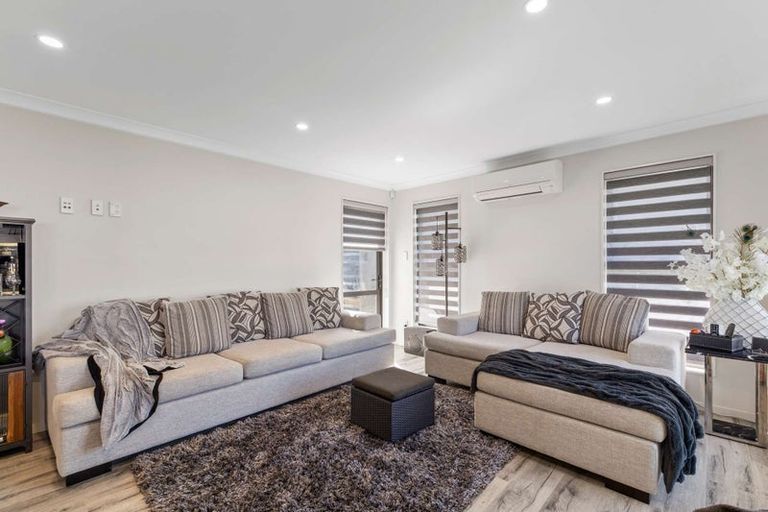 Photo of property in 14a Charntay Avenue, Clover Park, Auckland, 2019