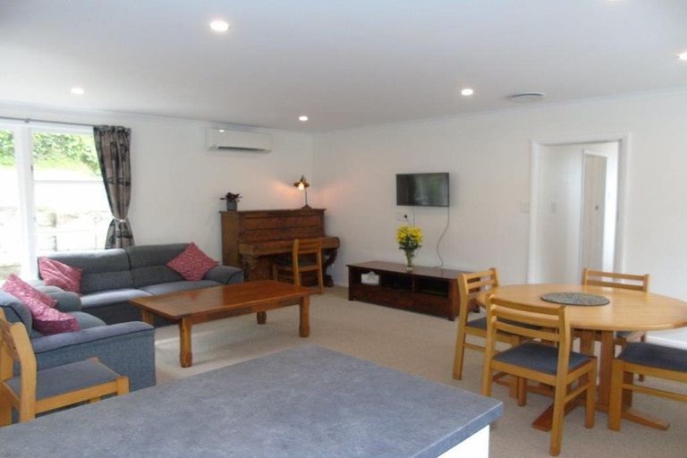 Photo of property in 4 Nepal Place, Khandallah, Wellington, 6035