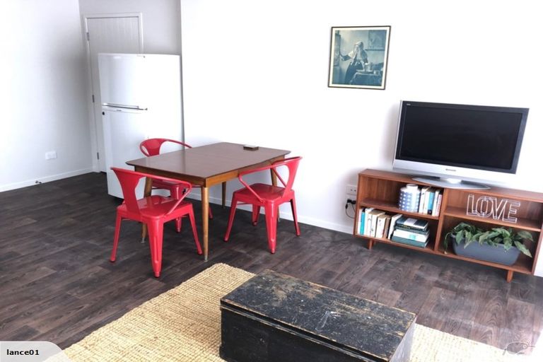 Photo of property in 61a Karina Road, Merrilands, New Plymouth, 4312