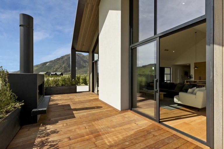 Photo of property in Kawarau Heights, 75 Kawarau Heights Boulevard, Lake Hayes, Queenstown, 9304