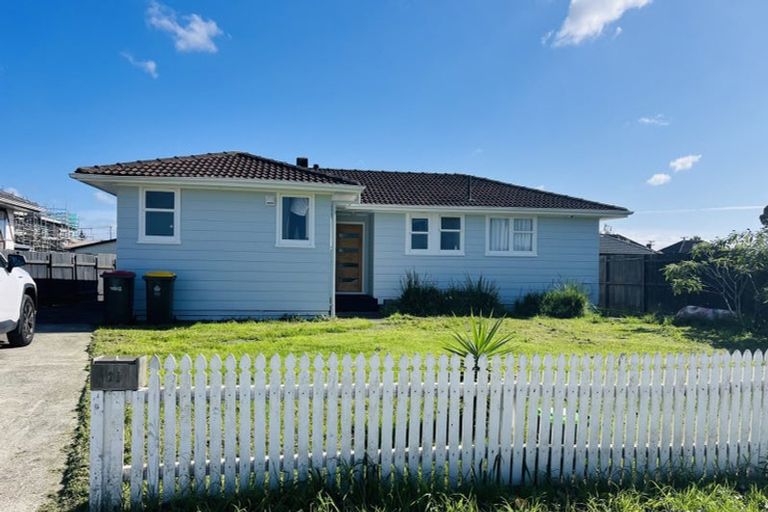 Photo of property in 26 Courtenay Crescent, Mangere East, Auckland, 2024