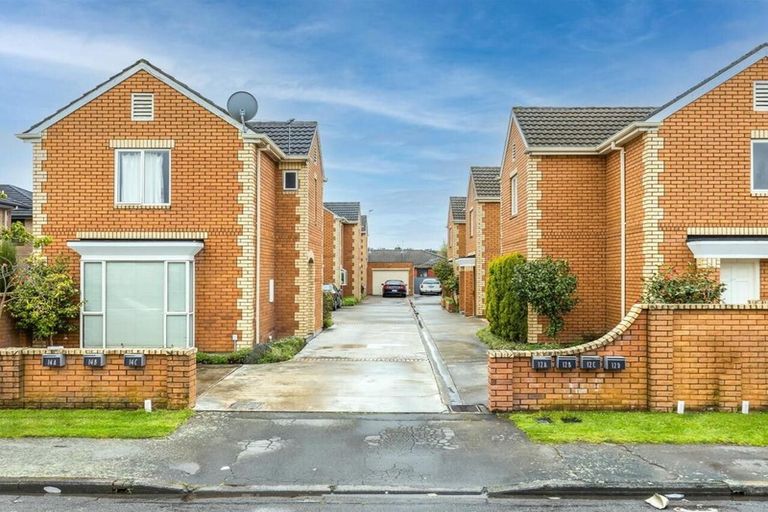 Photo of property in 14c George Street, Riccarton, Christchurch, 8041