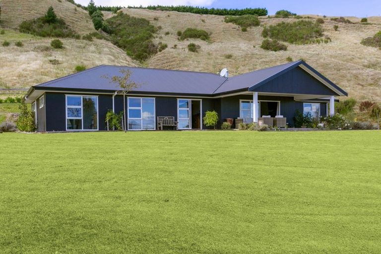 Photo of property in 940 Mapara Road, Kinloch, Taupo, 3385