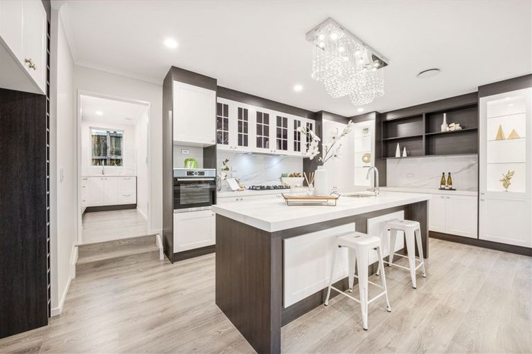 Photo of property in 21 Lime Hill Rise, Flat Bush, Auckland, 2019