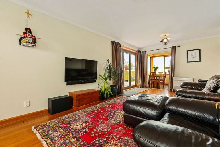 Photo of property in 211 Buchanans Road, Hei Hei, Christchurch, 8042