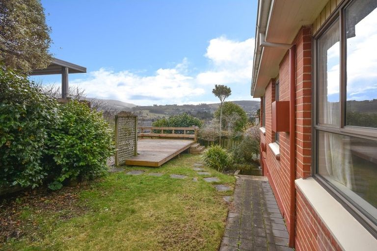 Photo of property in 45 Brownville Crescent, Maori Hill, Dunedin, 9010