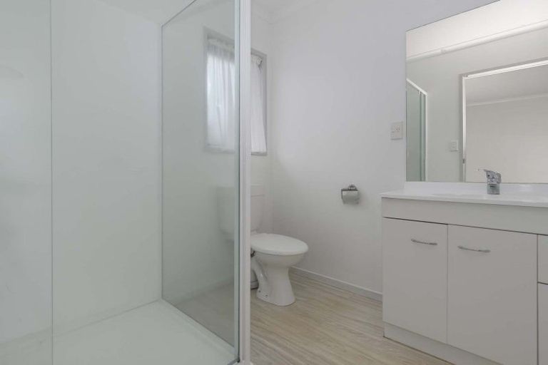 Photo of property in 28/19 Glencarron Place, Bethlehem, Tauranga, 3110