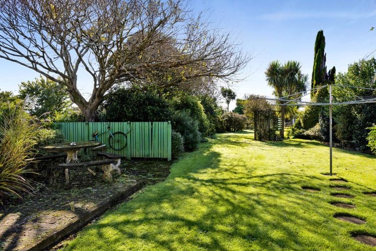 Photo of property in 46 Egmont Street, Hawera, 4610