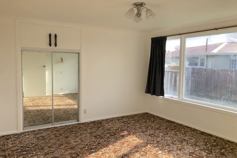 Photo of property in 11 Aileen Place, Upper Riccarton, Christchurch, 8041