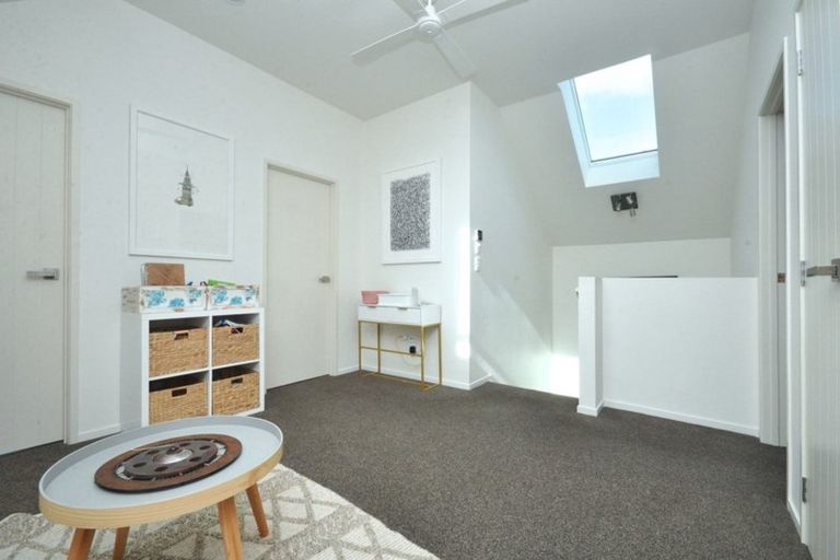 Photo of property in 12 Voyager Drive, Gulf Harbour, Whangaparaoa, 0930