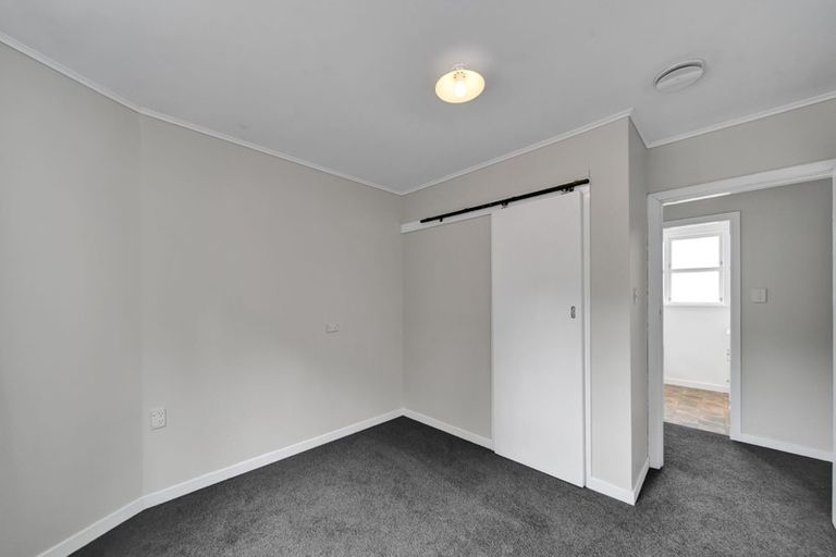 Photo of property in 195 Waihi Road, Hawera, 4610