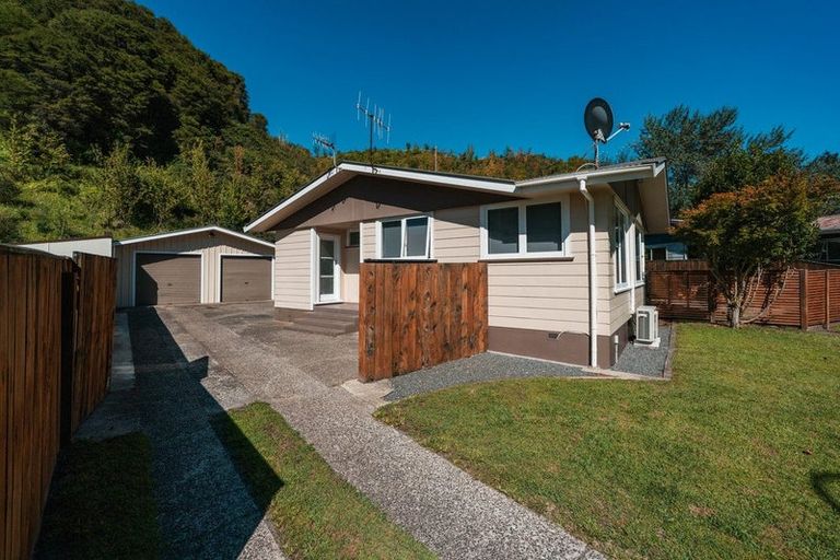 Photo of property in 32 Ballantrae, Kawerau, 3127