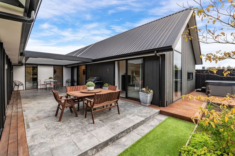 Photo of property in 231 Highsted Road, Casebrook, Christchurch, 8051