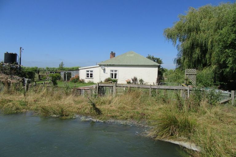 Photo of property in 53 Morven Beach Road, Morven, Waimate, 7980