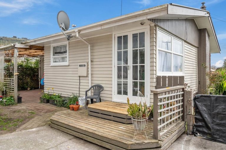 Photo of property in 18 Fenruss Street, Fairy Springs, Rotorua, 3015