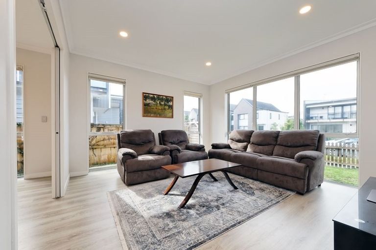 Photo of property in 23 Hangar Lane, Whenuapai, Auckland, 0618