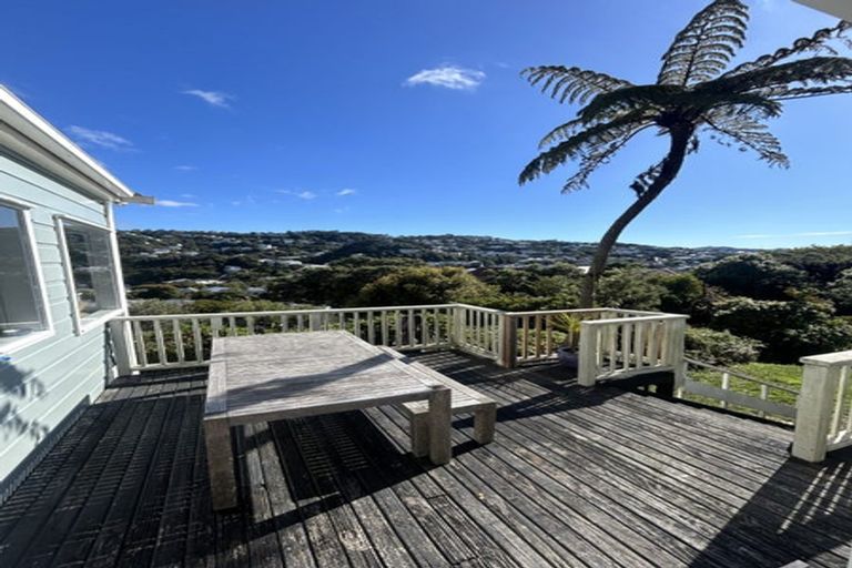 Photo of property in 10 Garfield Street, Brooklyn, Wellington, 6021