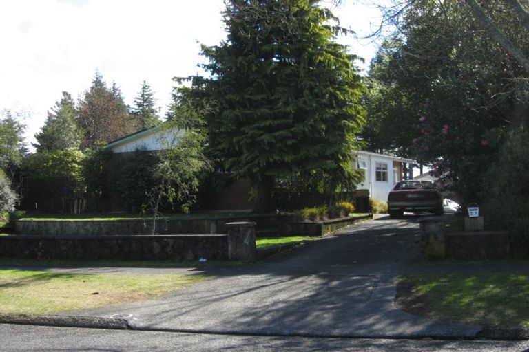 Photo of property in 21 Te Iwiheke Place, Turangi, 3334