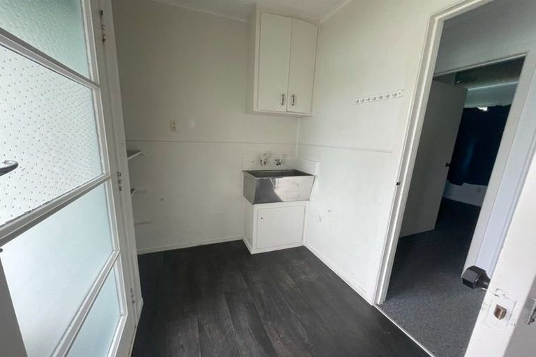 Photo of property in 10 Celia Place, Mangere East, Auckland, 2024