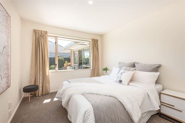 Photo of property in 53 Saint Martins Road, Saint Martins, Christchurch, 8022