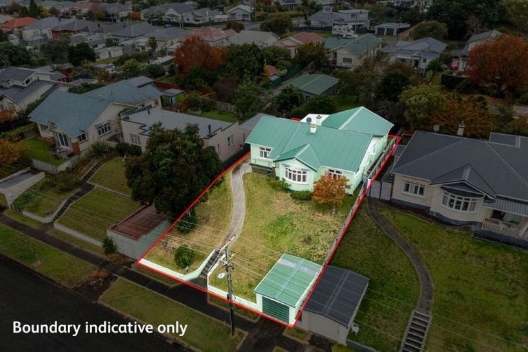 Photo of property in 21 Kawatiri Avenue, Gonville, Whanganui, 4501