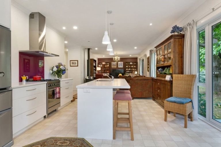 Photo of property in 3668 Cambridge Road, Leamington, Cambridge, 3495