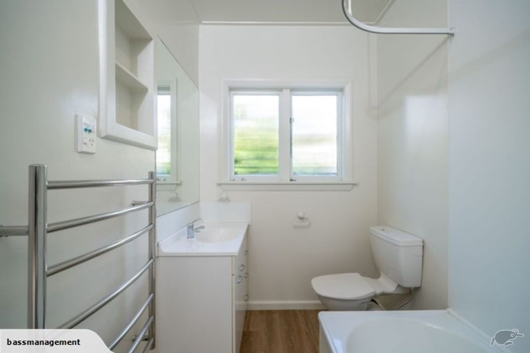 Photo of property in 117 Paparoa Street, Papanui, Christchurch, 8053