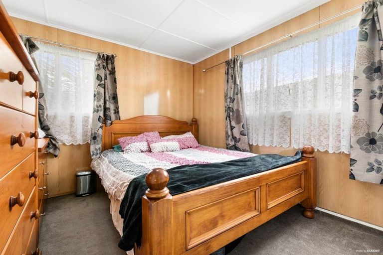 Photo of property in 8 Royton Avenue, Mangere East, Auckland, 2024