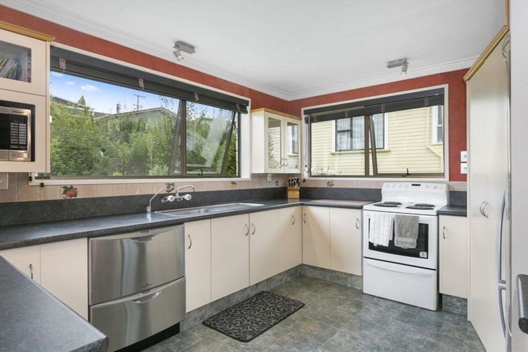 Photo of property in 2 Leith Street, Kinmont Park, Mosgiel, 9024