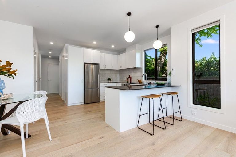 Photo of property in 10/323 Riverside Drive, Waterloo, Lower Hutt, 5011