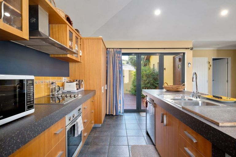 Photo of property in 38 Rowling Road, Kaiteriteri, Motueka, 7197