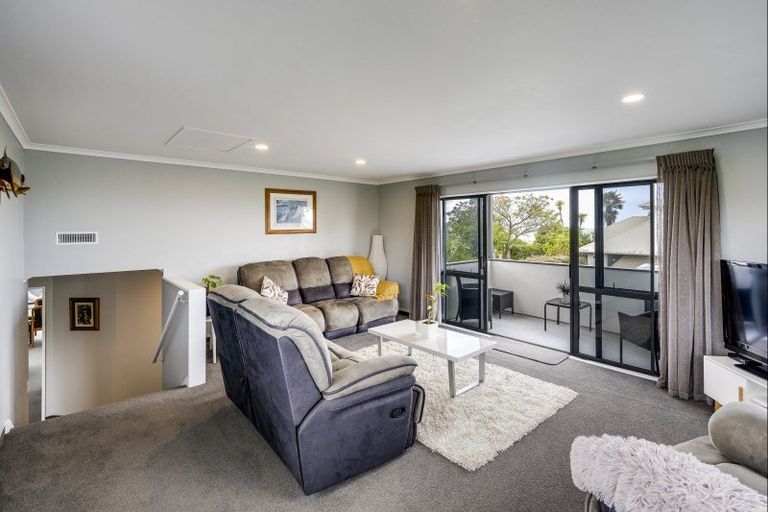 Photo of property in 85 Le Quesne Road, Bay View, Napier, 4104