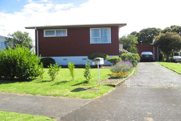Photo of property in 8 Banbury Place, Mangere Bridge, Auckland, 2022