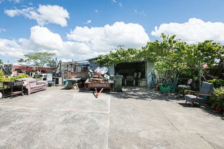 Photo of property in 9 Freyberg Terrace, Waipukurau, 4200