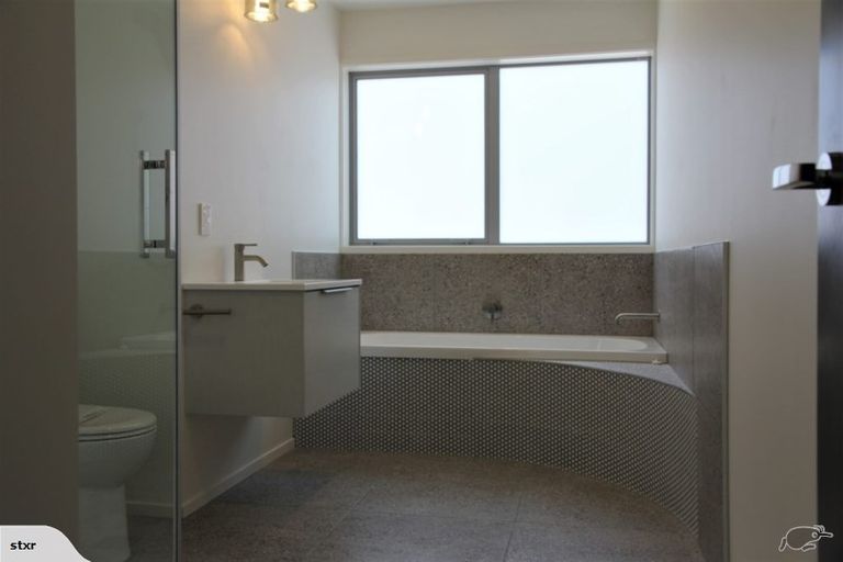 Photo of property in 61 Pakanga Grove, Pyes Pa, Tauranga, 3112