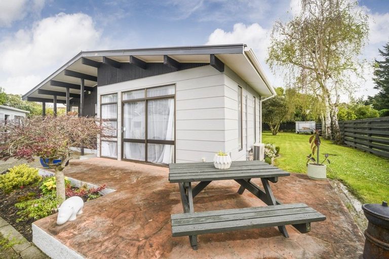 Photo of property in 4 Spilman Place, Awapuni, Palmerston North, 4412