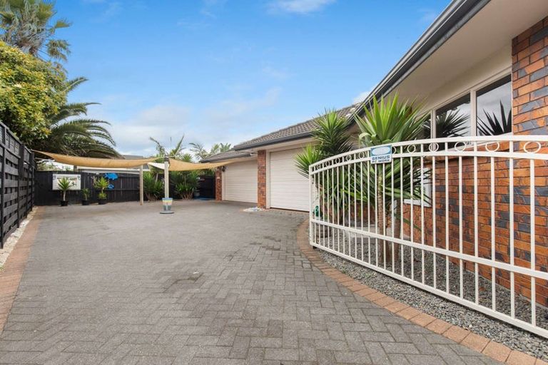 Photo of property in 152 Gravatt Road, Papamoa Beach, Papamoa, 3118