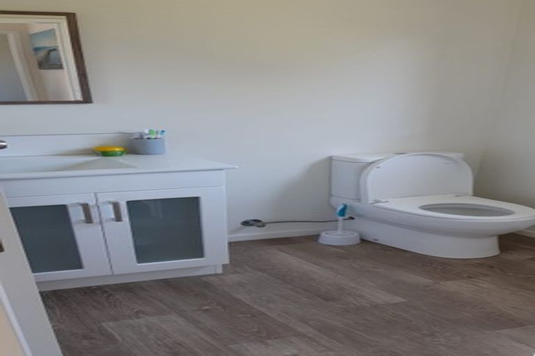 Photo of property in 42 Margaret Road, Raumati Beach, Paraparaumu, 5032