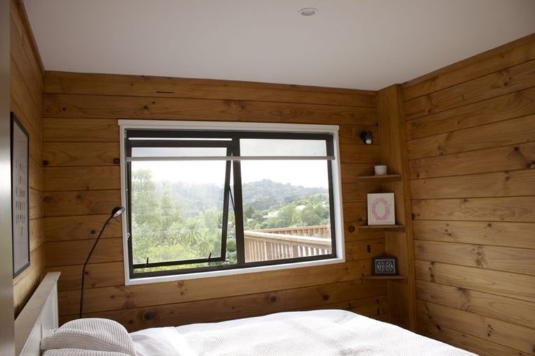 Photo of property in 47 Stillwater Crescent, Stillwater, Silverdale, 0993