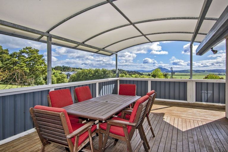 Photo of property in 647 Pipiwai Road, Matarau, Whangarei, 0176