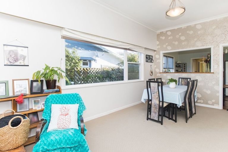 Photo of property in 14 Haronga Road, Inner Kaiti, Gisborne, 4010