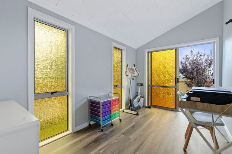 Photo of property in 28 Stirling Street, Te Aroha, 3320