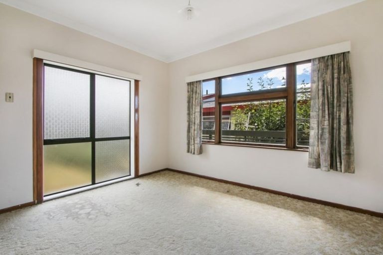 Photo of property in 25 Carisbrooke Street, Aranui, Christchurch, 8061