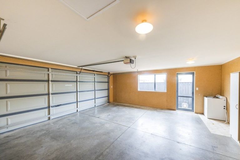 Photo of property in 40 Brooklyn Heights Drive, Kelvin Grove, Palmerston North, 4414